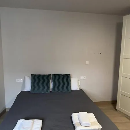 Premium Luxury Muralla De 2.3 *