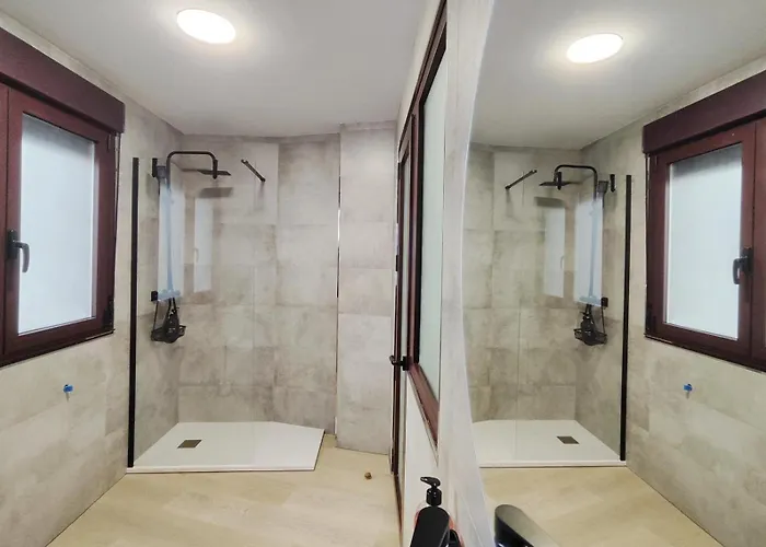 Premium Luxury Muralla De 2.3